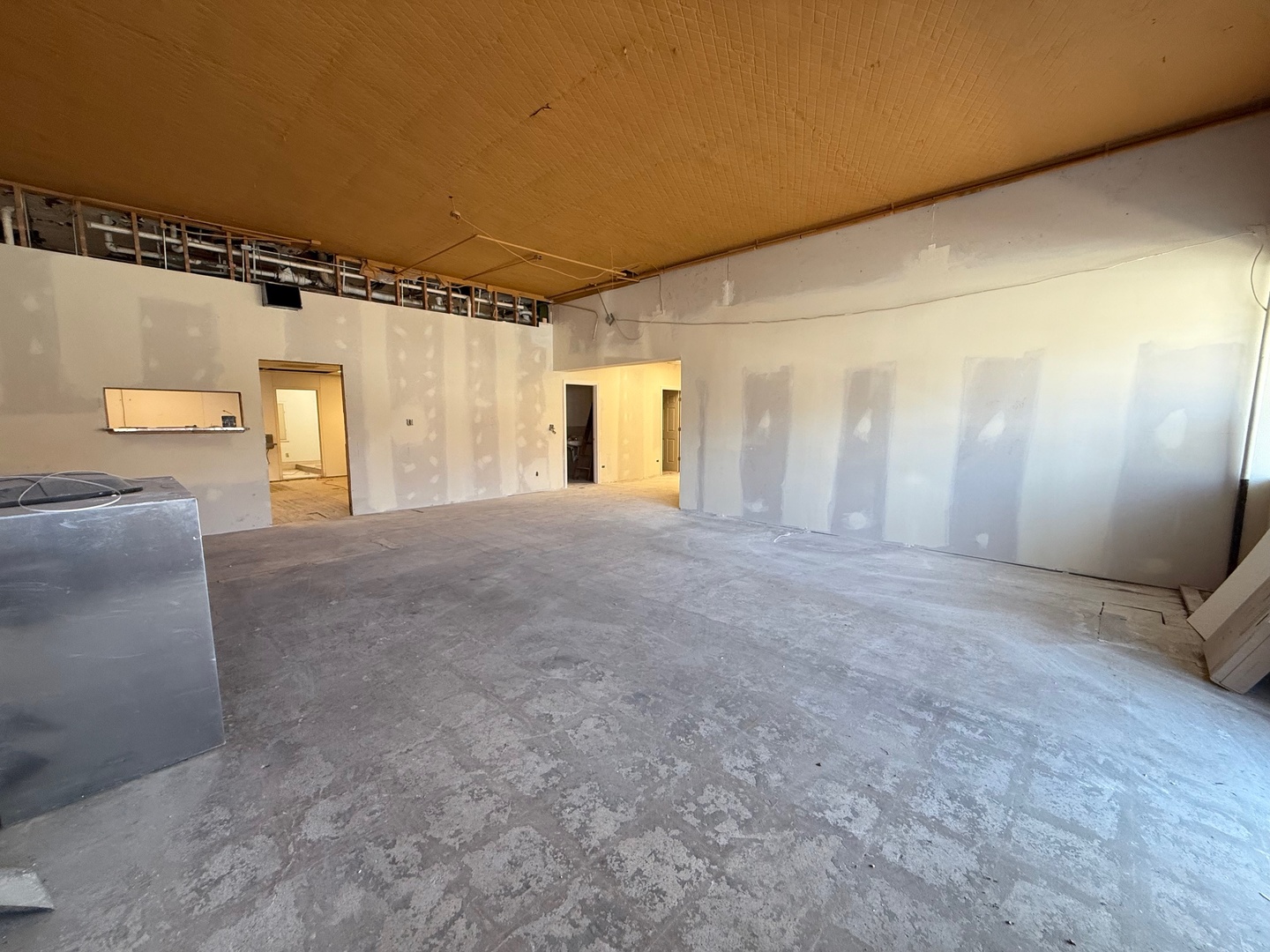 12511730 Property Photo 3
