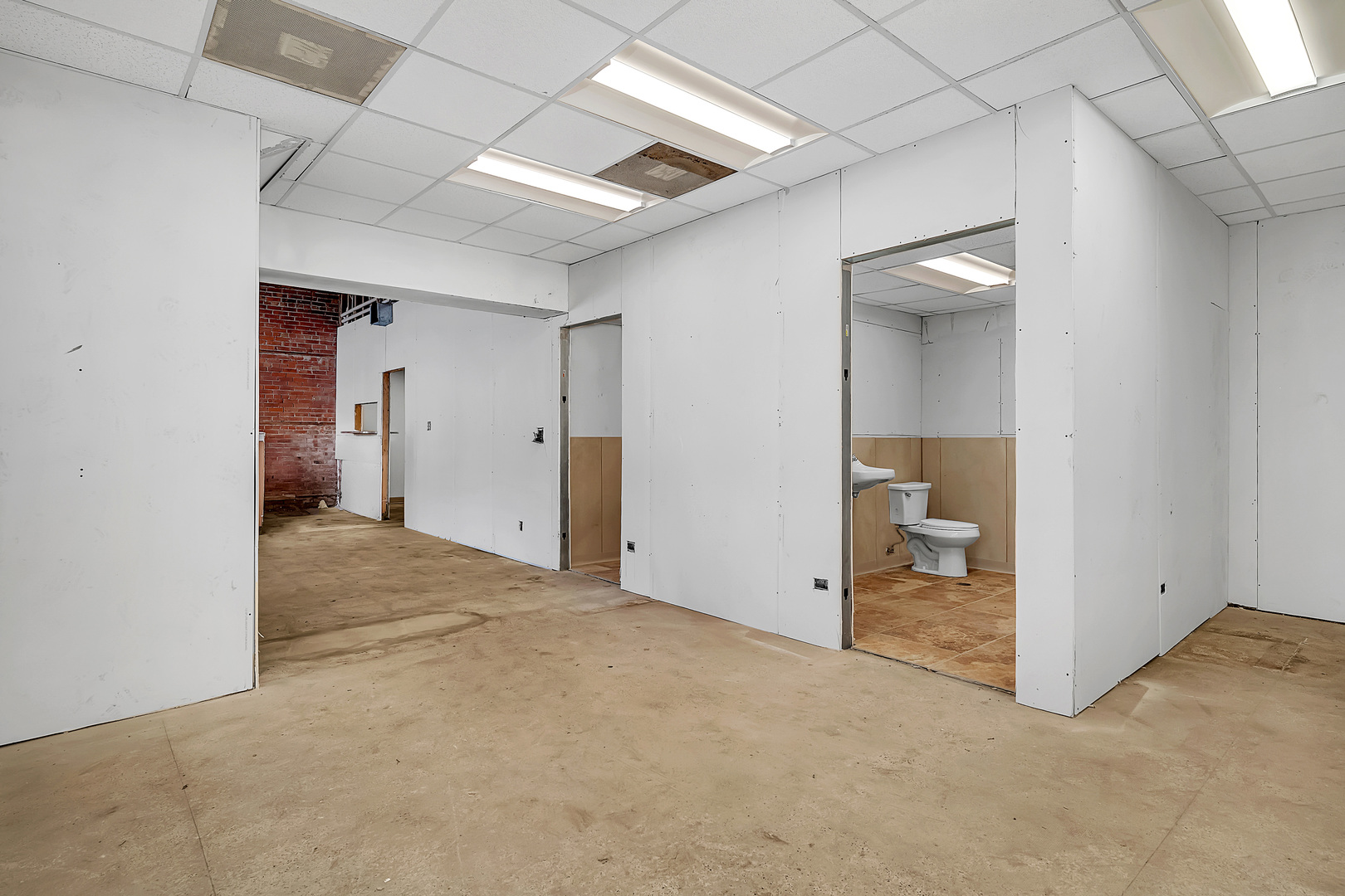 12511730 Property Photo 5