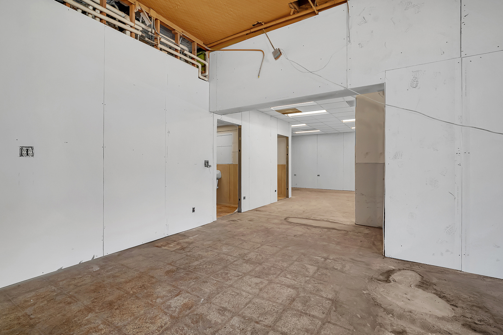 12511730 Property Photo 16