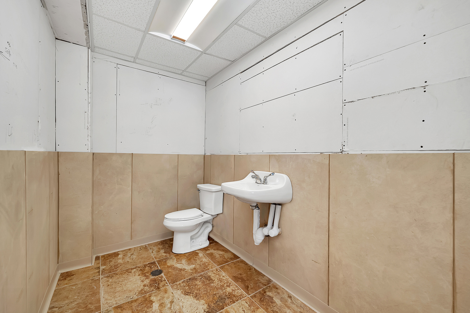12511730 Property Photo 21