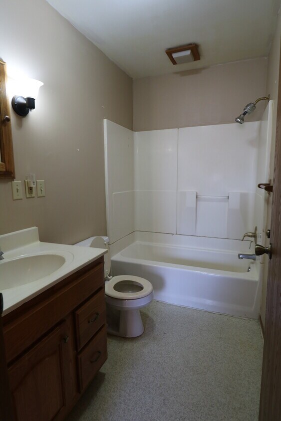 12511730 Property Photo 39