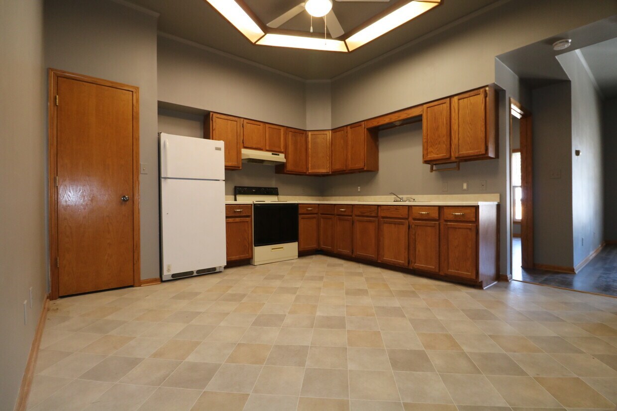 12511730 Property Photo 54