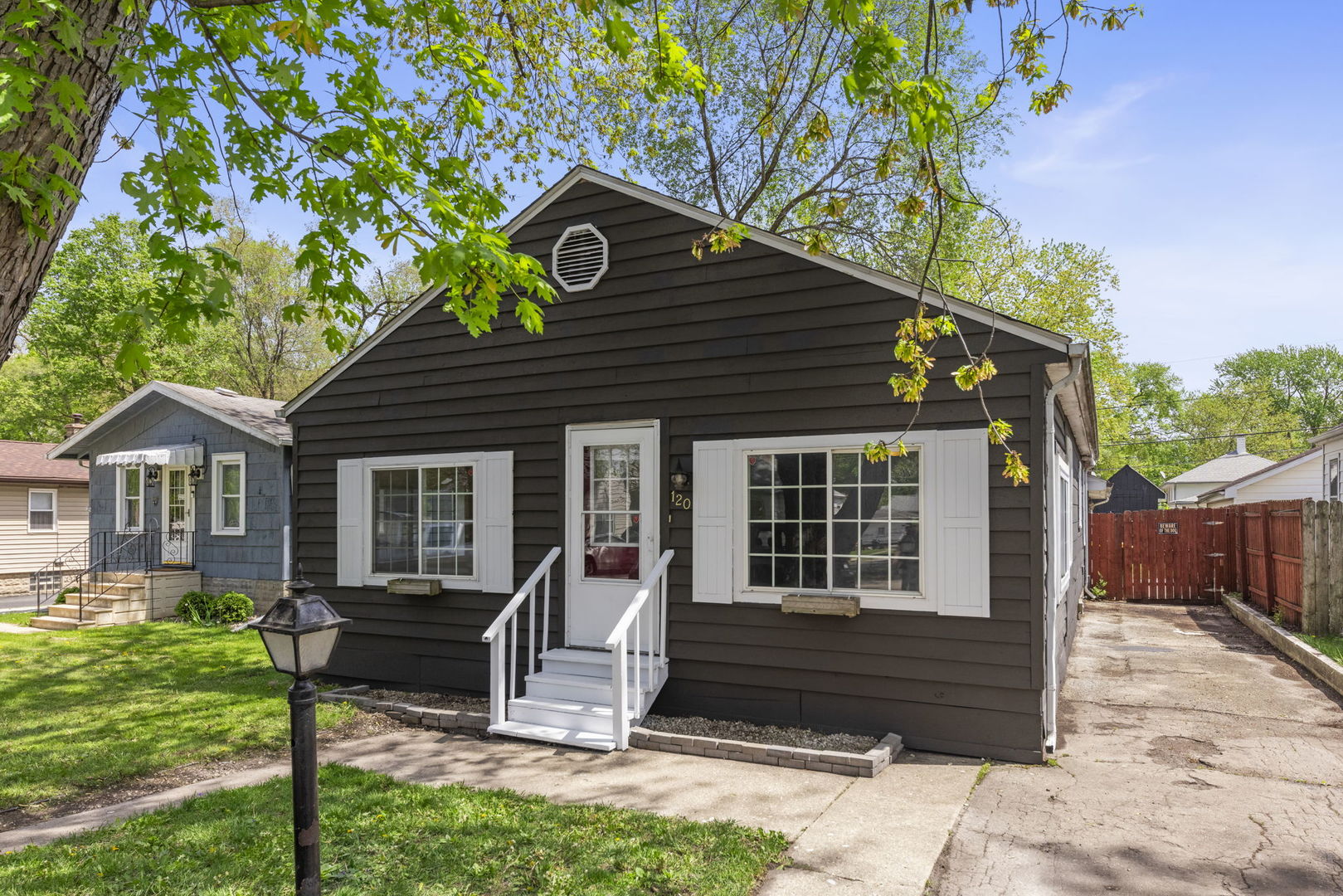 120 Anderson Avenue Property Photo 1