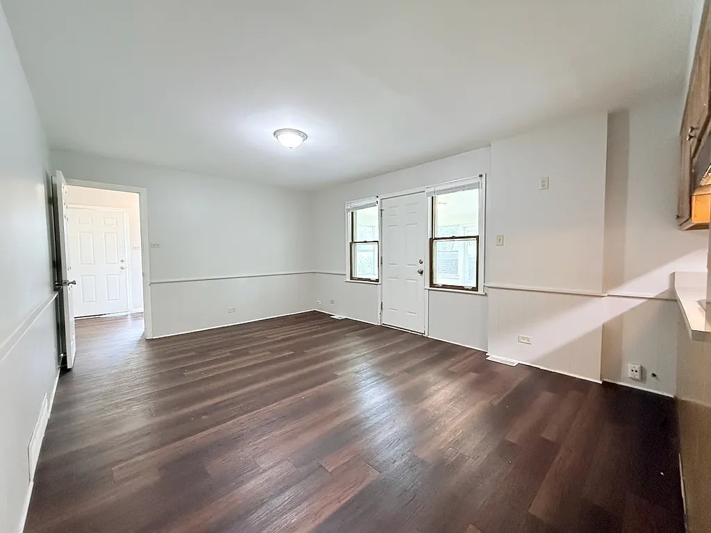 20436 Arcadian Drive Property Photo 7