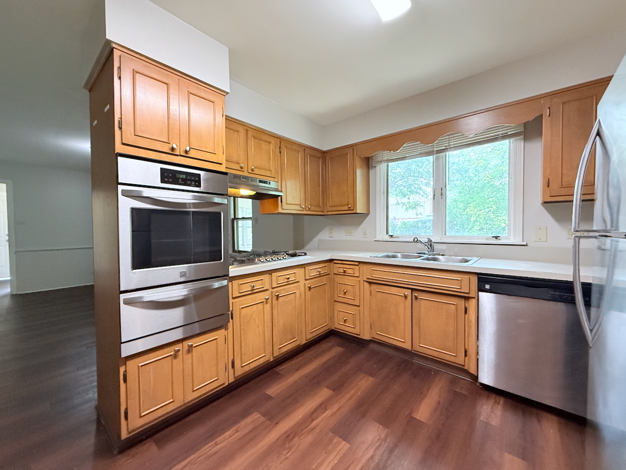 20436 Arcadian Drive Property Photo 15
