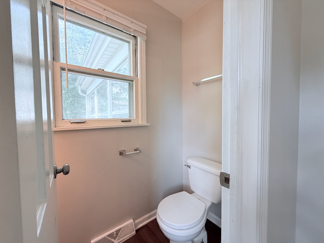 20436 Arcadian Drive Property Photo 18