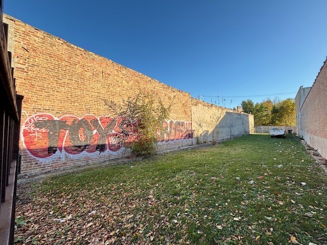 12512185 Property Photo 4