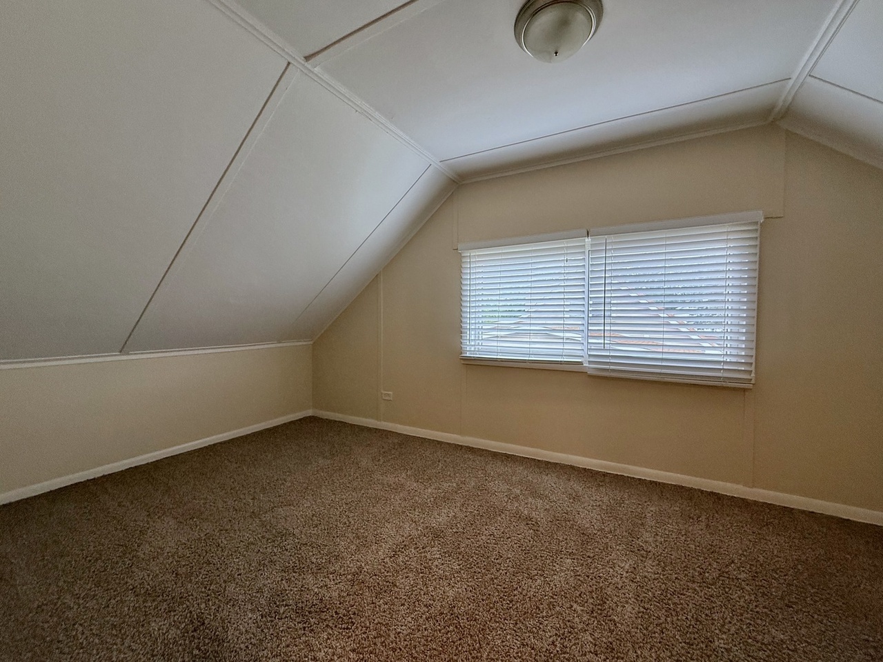 163 W Raye Drive Property Photo 11