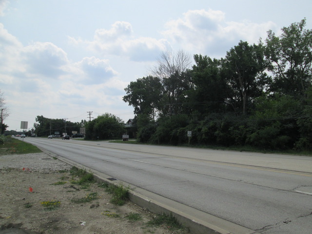 20412 N Rand Road Property Photo 4