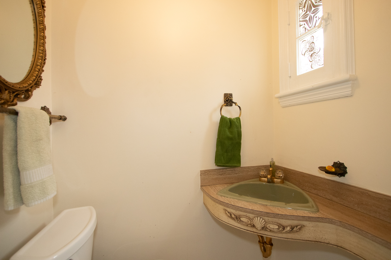 1402 Lathrop Avenue Property Photo 9