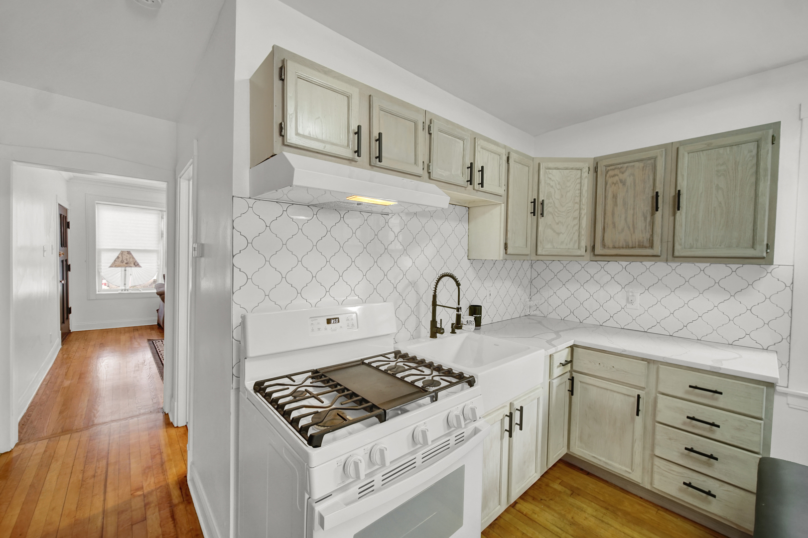 2854 S Central Park Avenue Property Photo 13