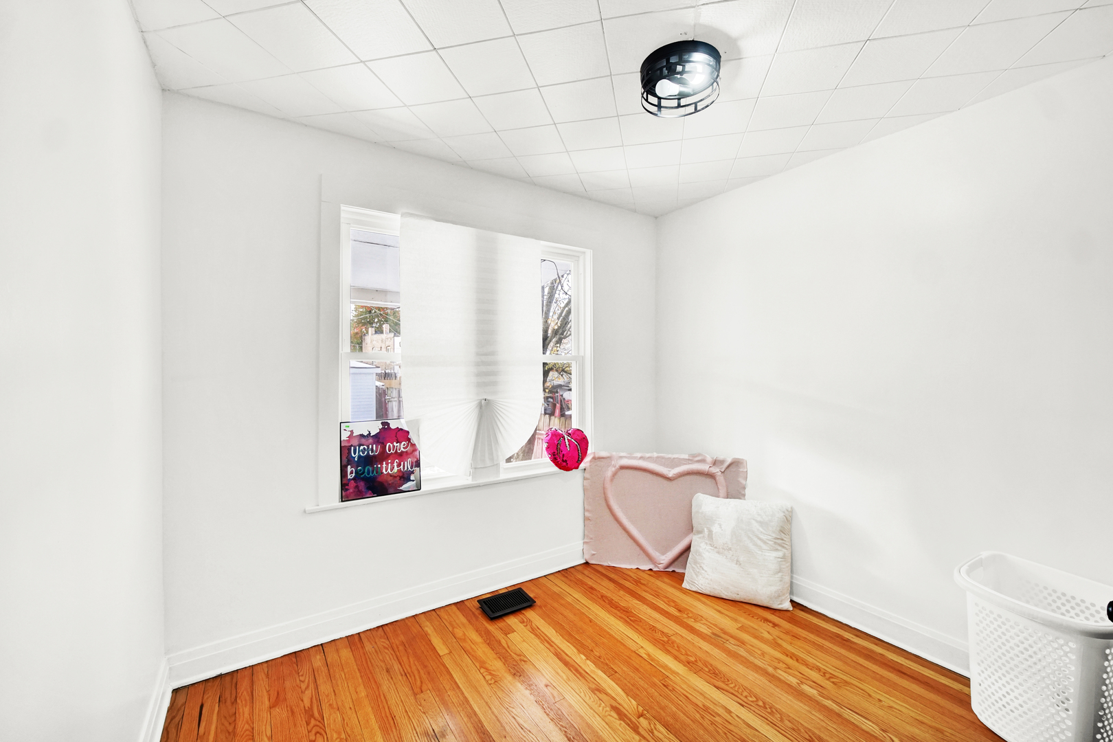 2854 S Central Park Avenue Property Photo 15