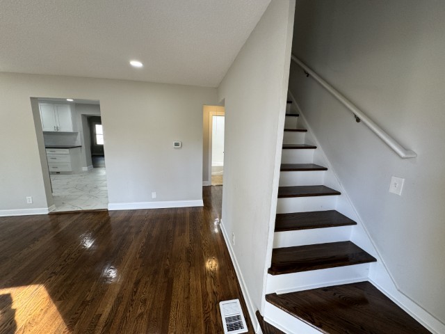 54 Mionske Drive Property Photo 14