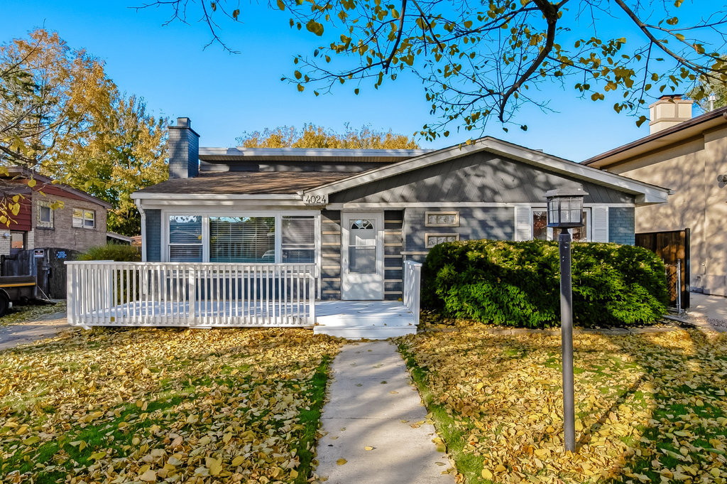 4024 W 106th Street Property Photo 1