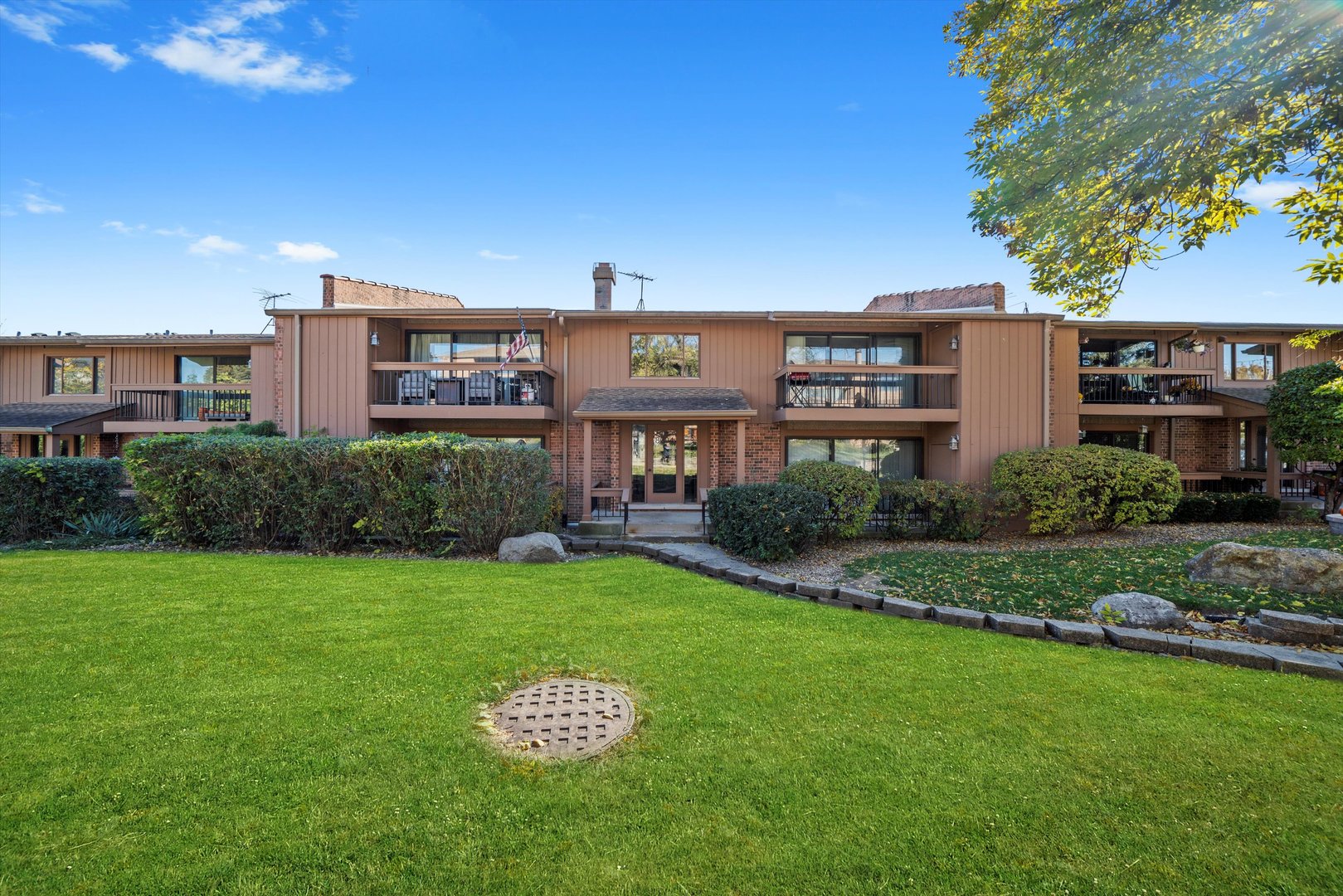 8094 Garfield Avenue 4-3