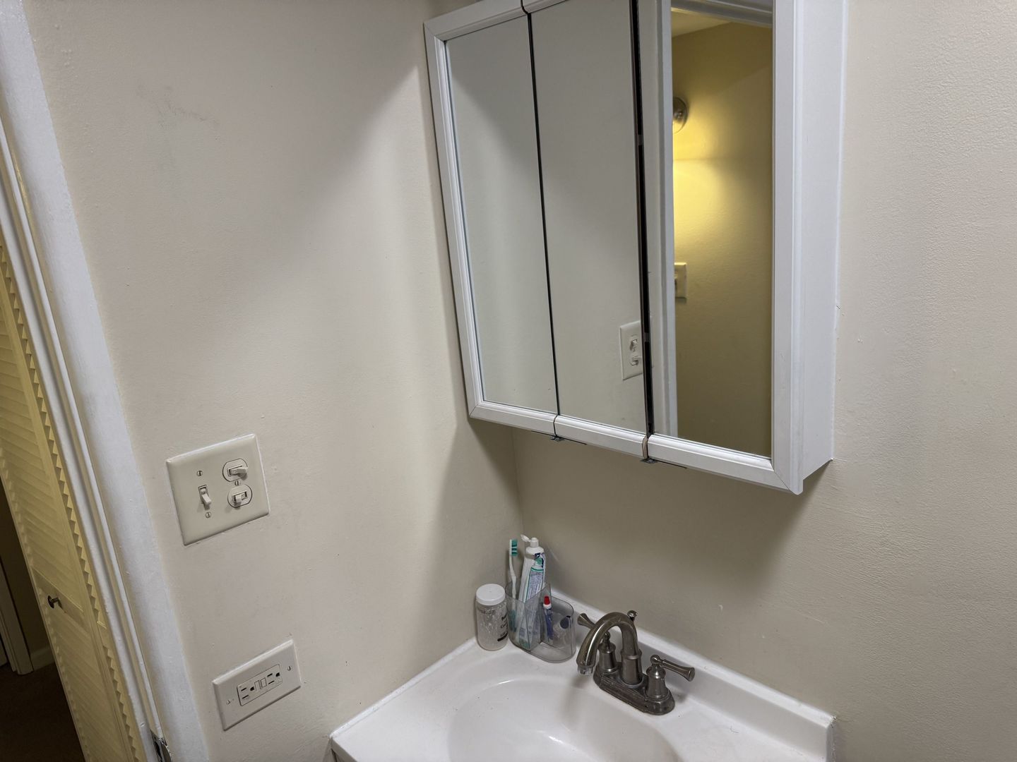 4905 W 109th Street 202 Property Photo 17