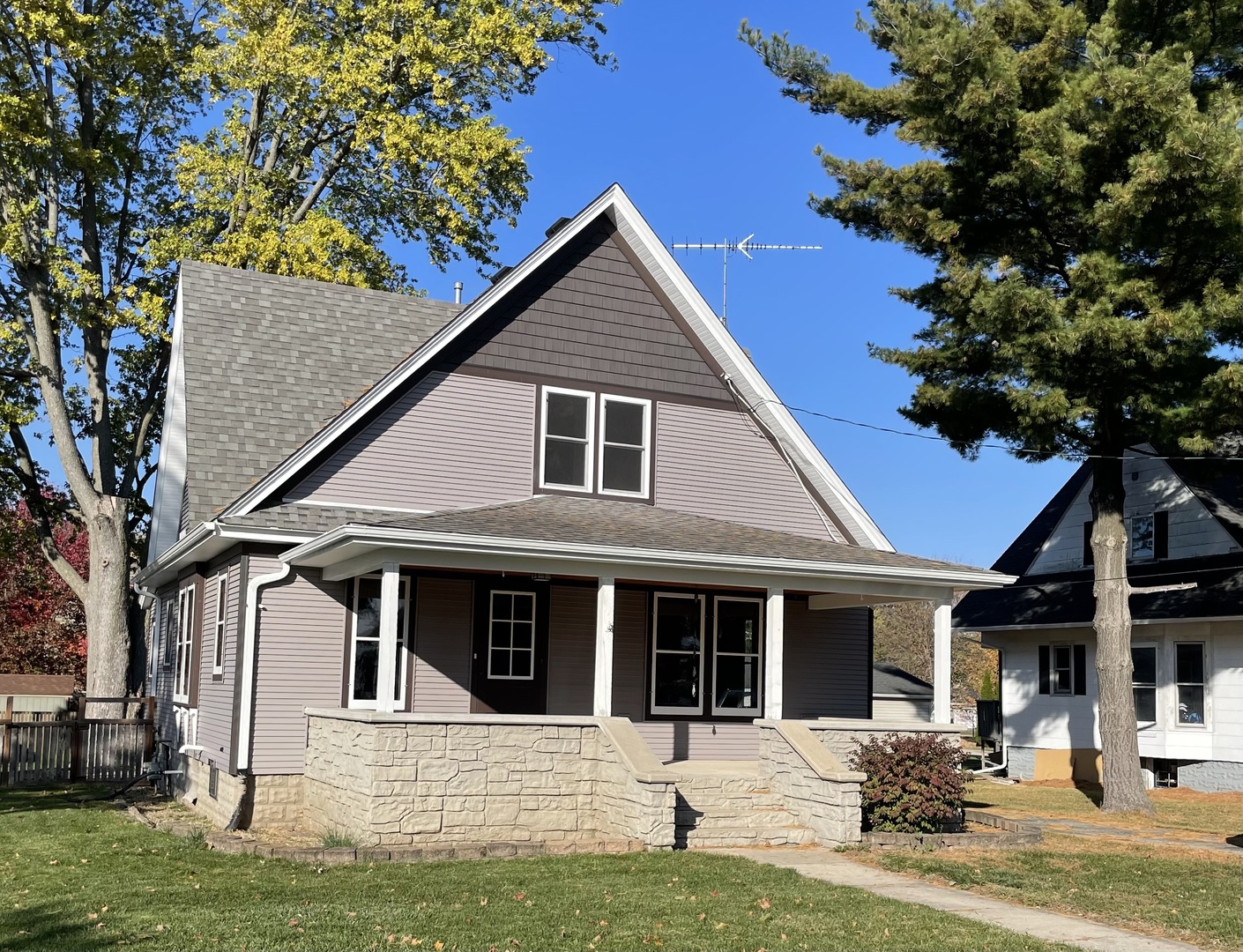 903 S Main Street Property Photo 1