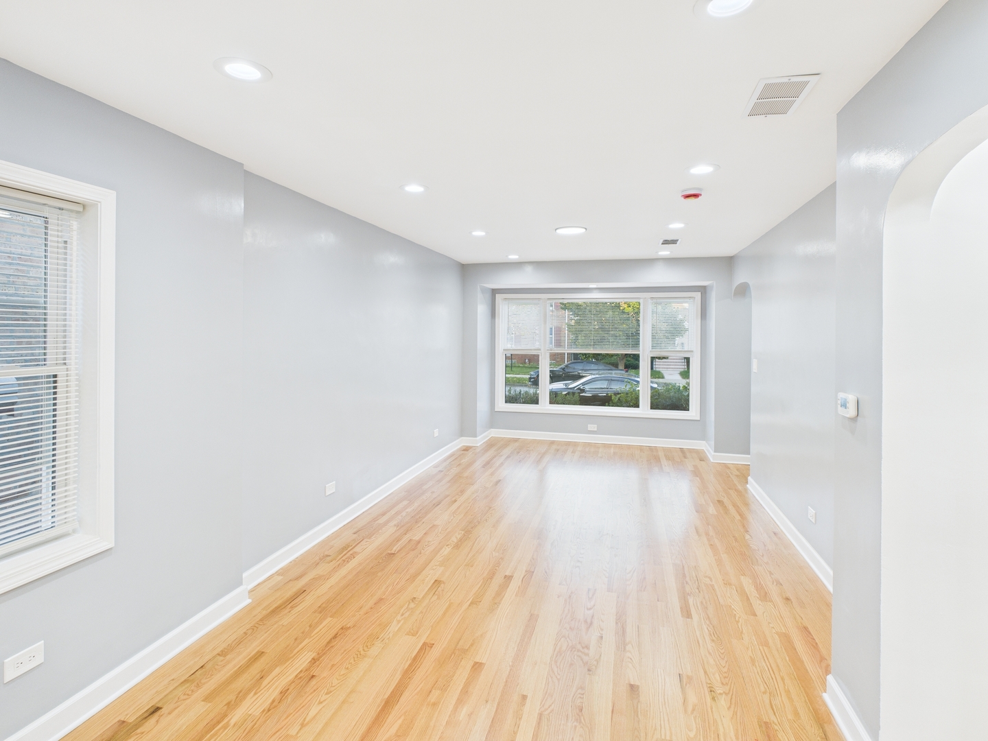 10036 S Saint Lawrence Avenue Property Photo 10