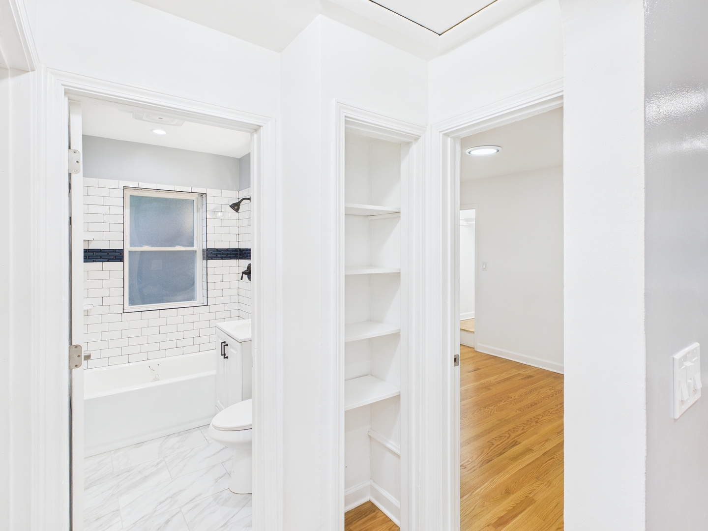 10036 S Saint Lawrence Avenue Property Photo 15
