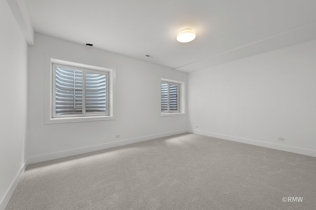 444 E Schiller Street Property Photo 39
