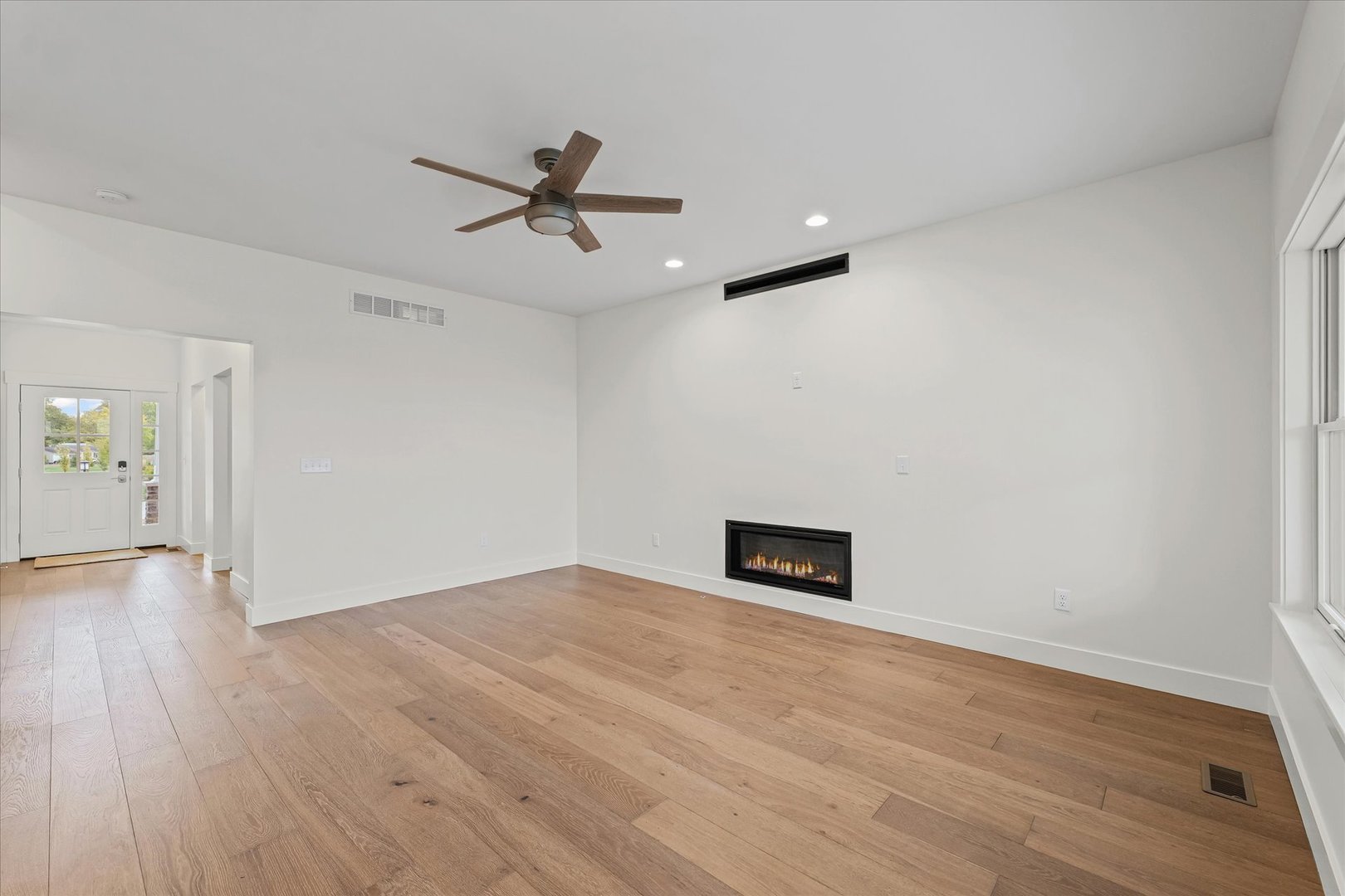 6 Foxtrot Lane Property Photo 9
