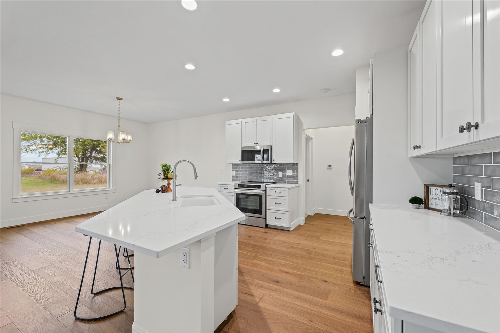 6 Foxtrot Lane Property Photo 12