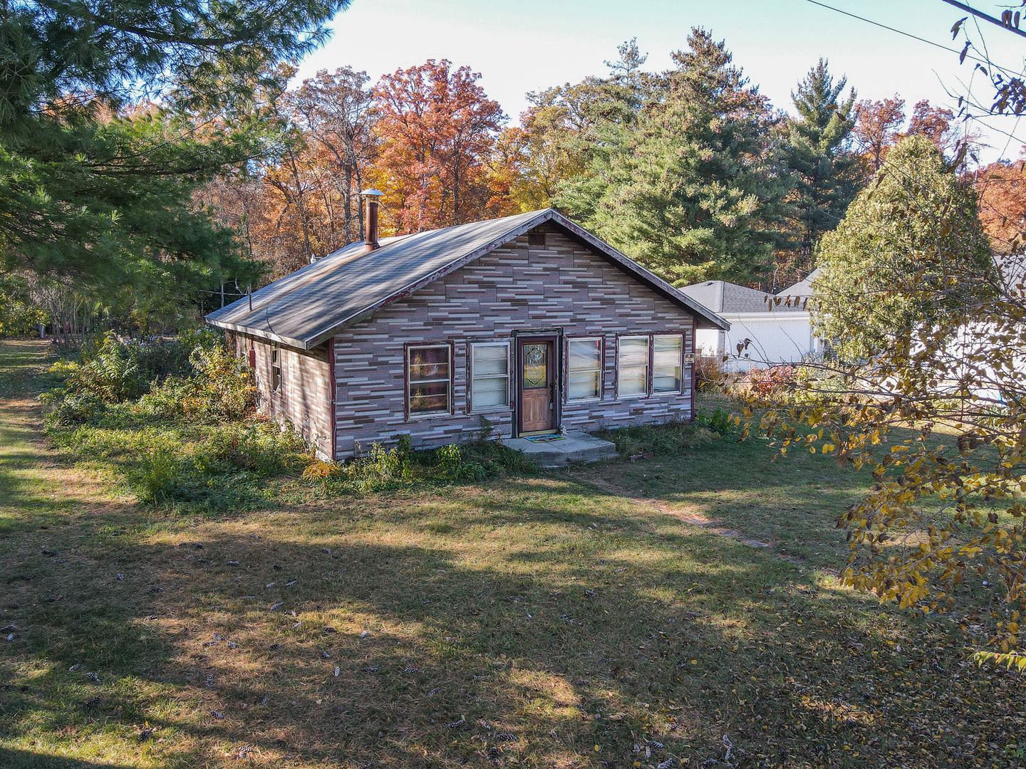 2863 Shadow Lawn Property Photo 1