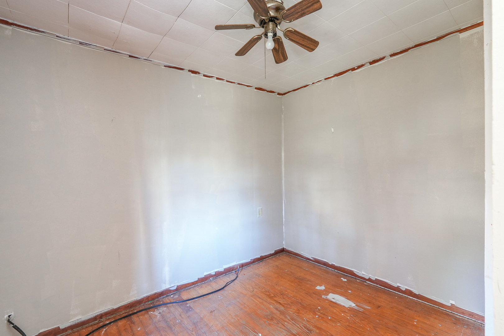2863 Shadow Lawn Property Photo 25