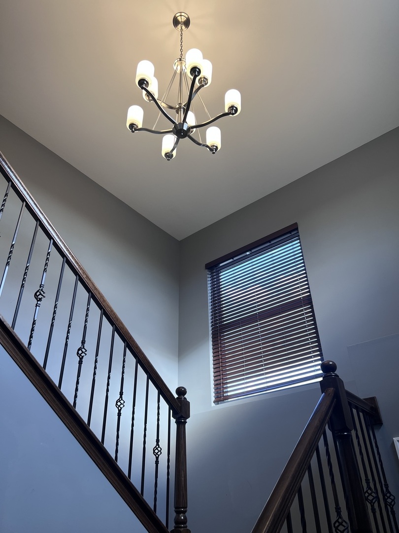 5354 Northwind Drive Property Photo 2