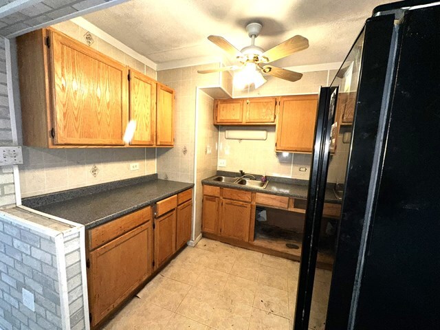 17005 Albany Avenue 102 Property Photo 8
