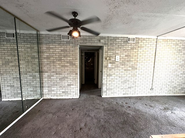 17005 Albany Avenue 102 Property Photo 11