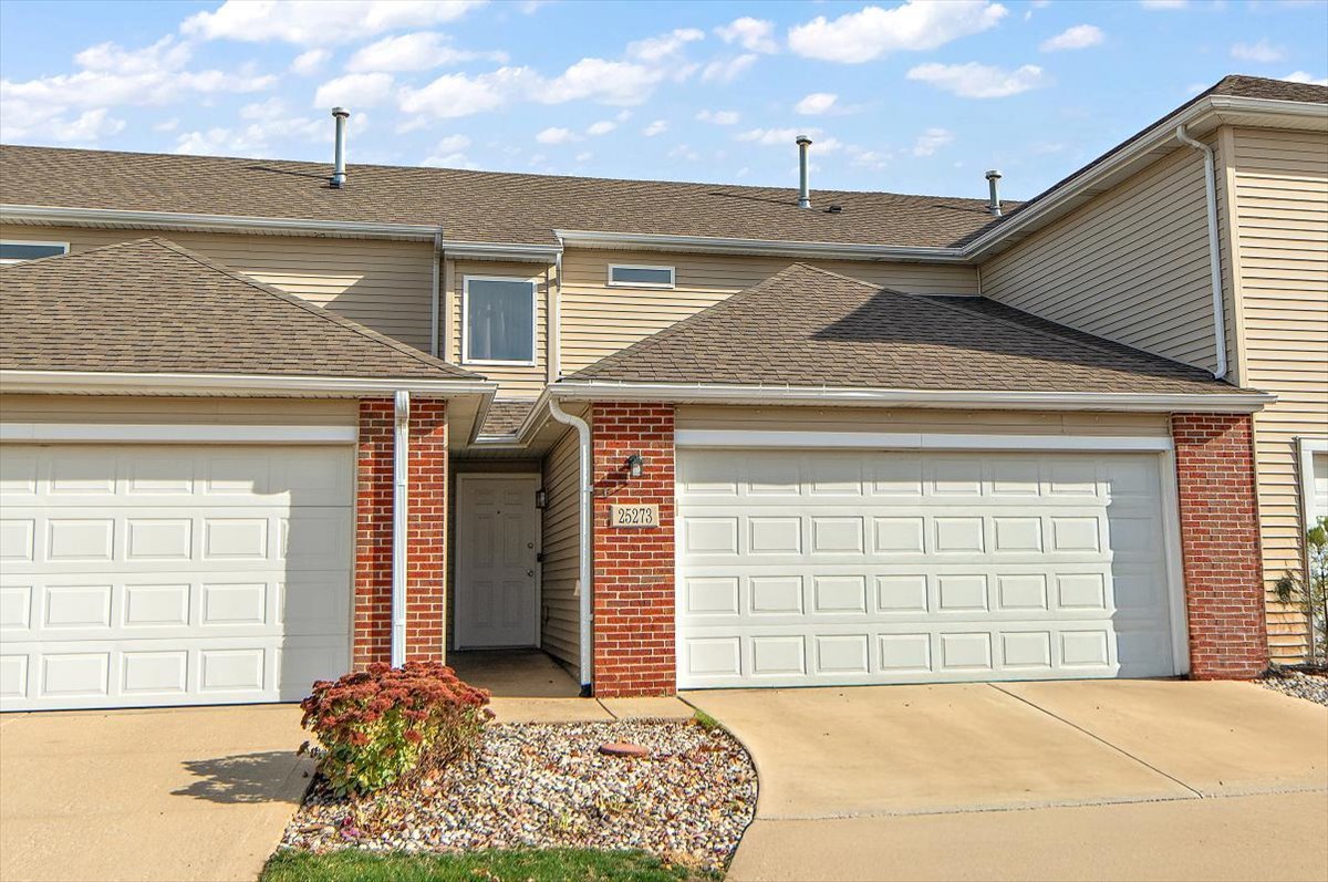 25273 Faraday Rd Property Photo 1