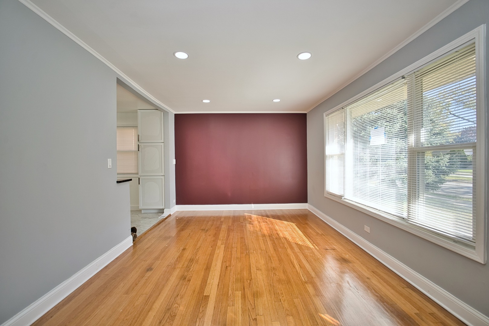 8140 Crawford Avenue Property Photo 7