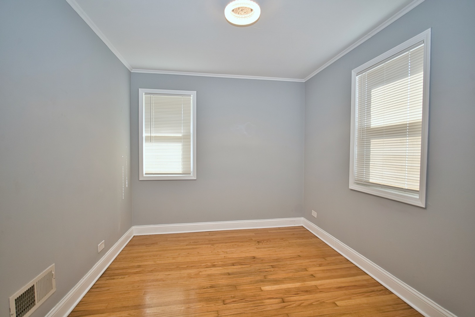 8140 Crawford Avenue Property Photo 14