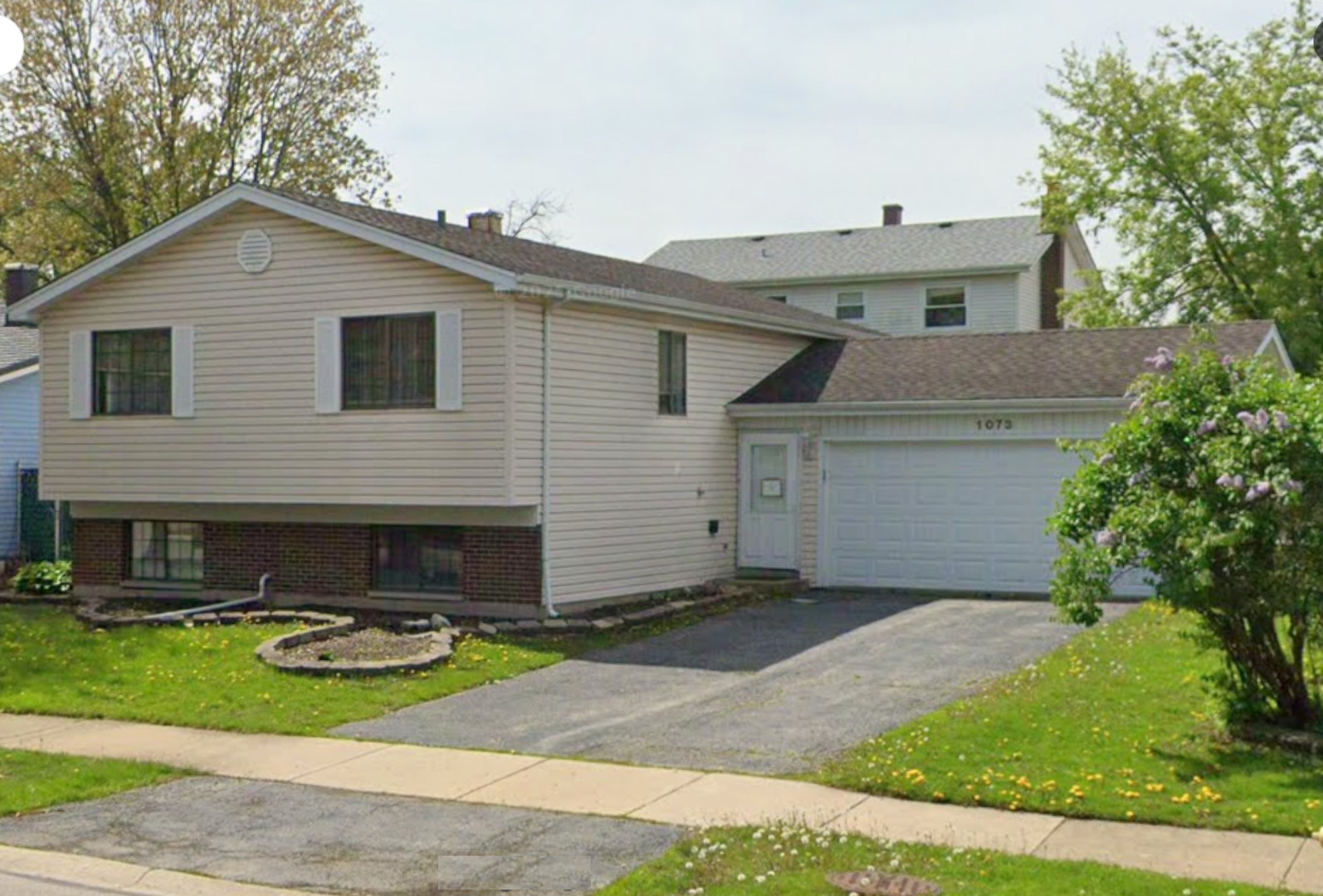 1073 Foxworth Boulevard Property Photo 1
