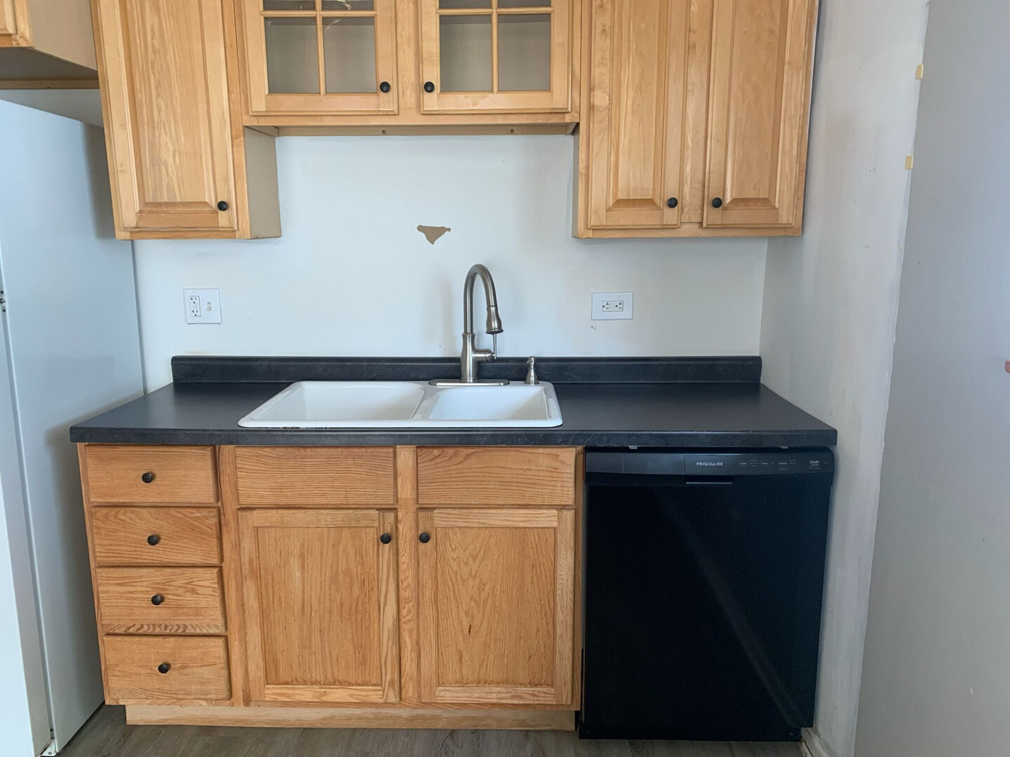 1073 Foxworth Boulevard Property Photo 12