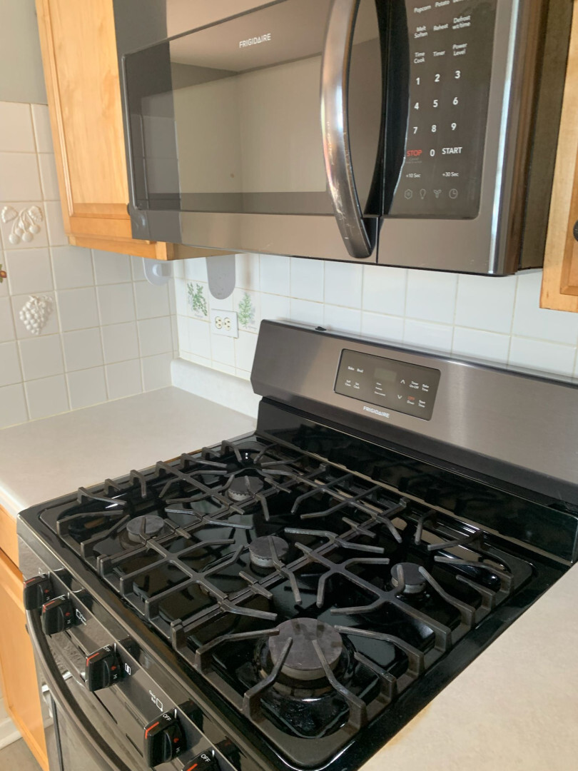 1073 Foxworth Boulevard Property Photo 17