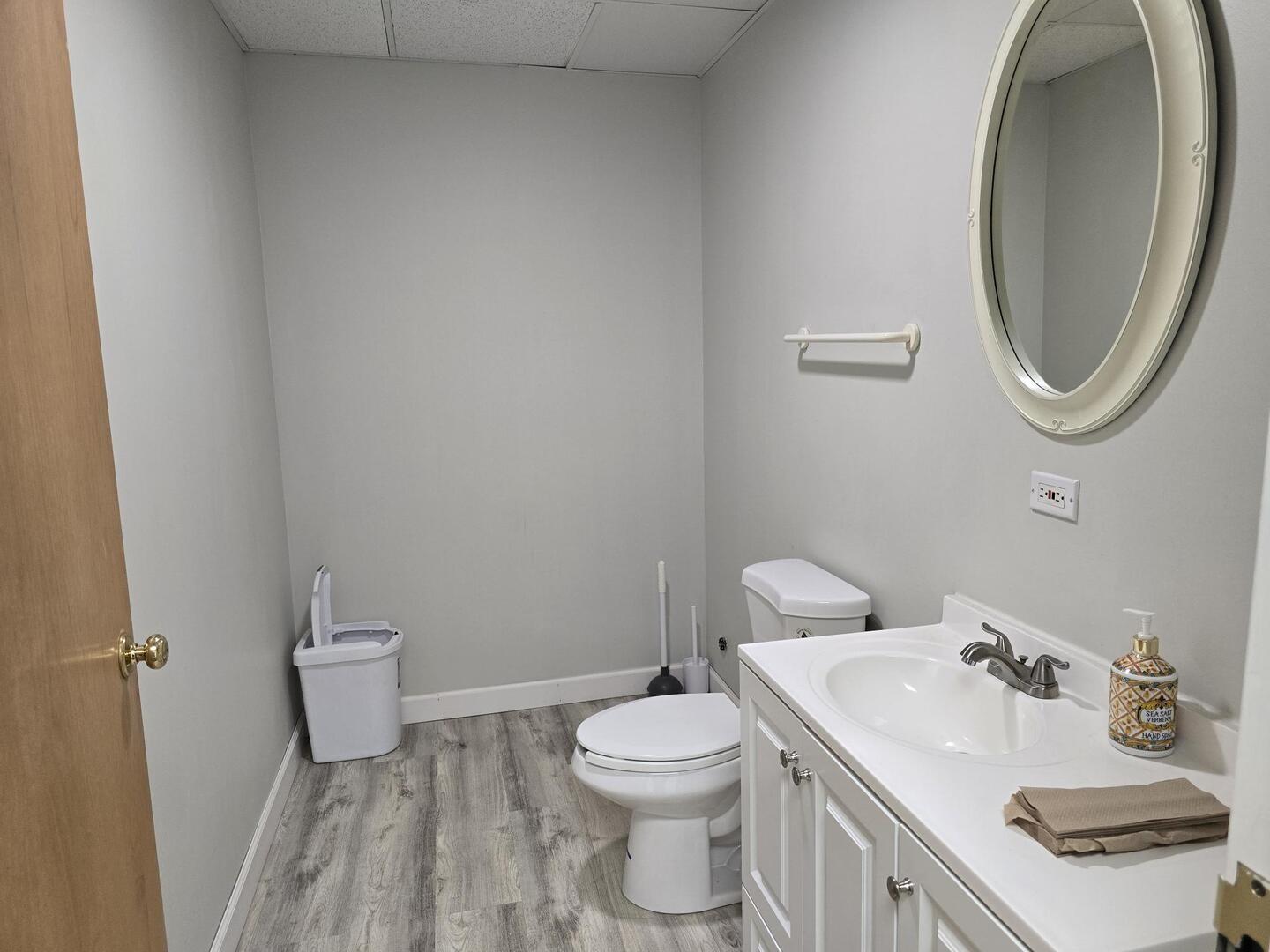 9232 Waukegan Road Property Photo 9