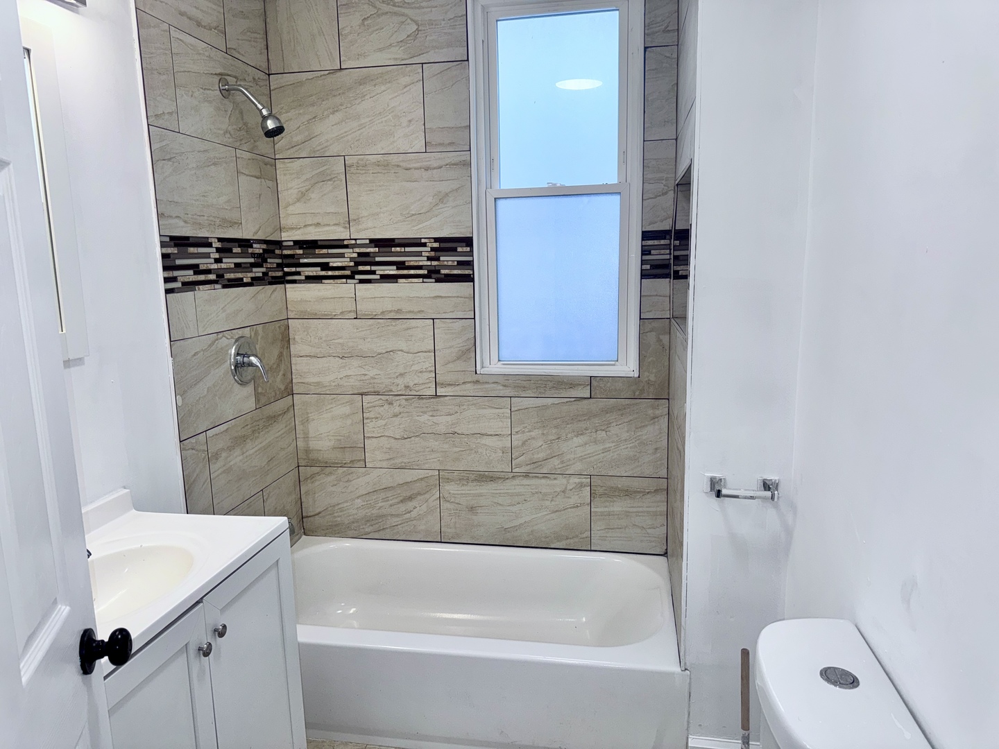 11581 S Lafayette Avenue Property Photo 10