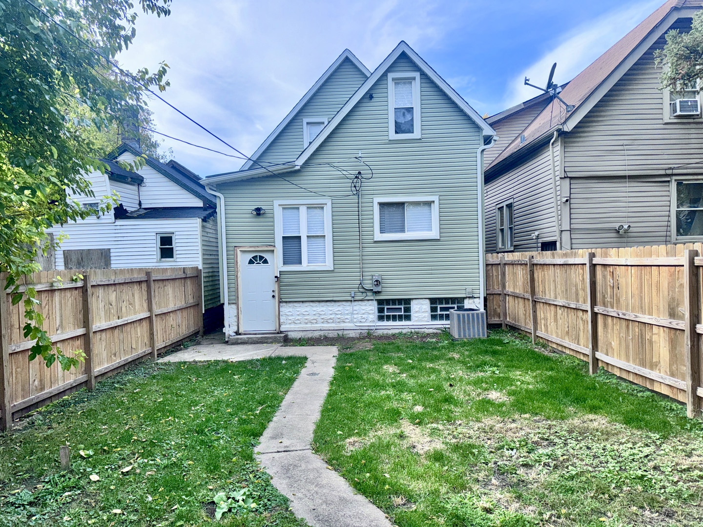 11581 S Lafayette Avenue Property Photo 27