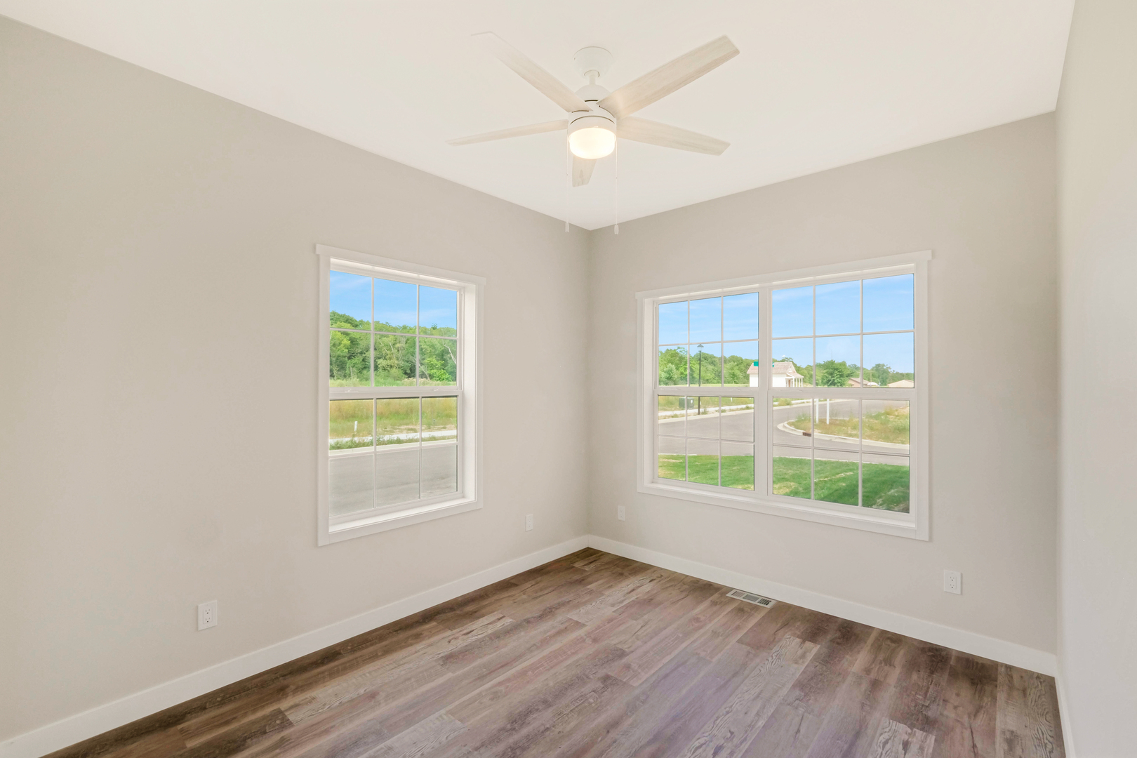 9 Lilac Lane Property Photo 14