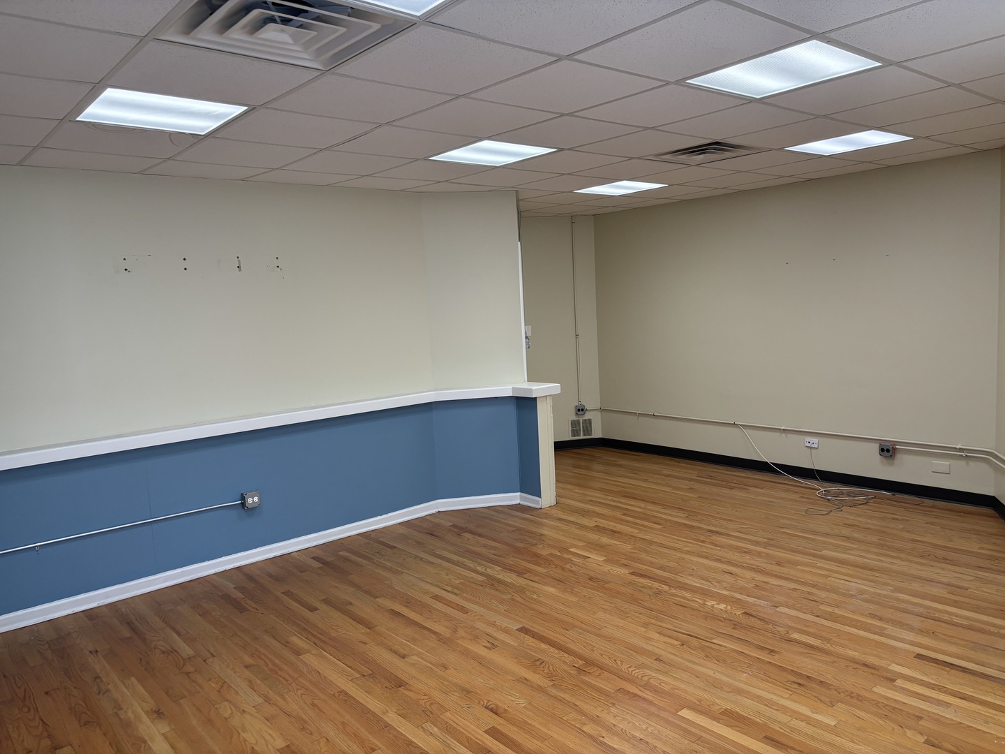 4210 W Irving Park Road Property Photo 15
