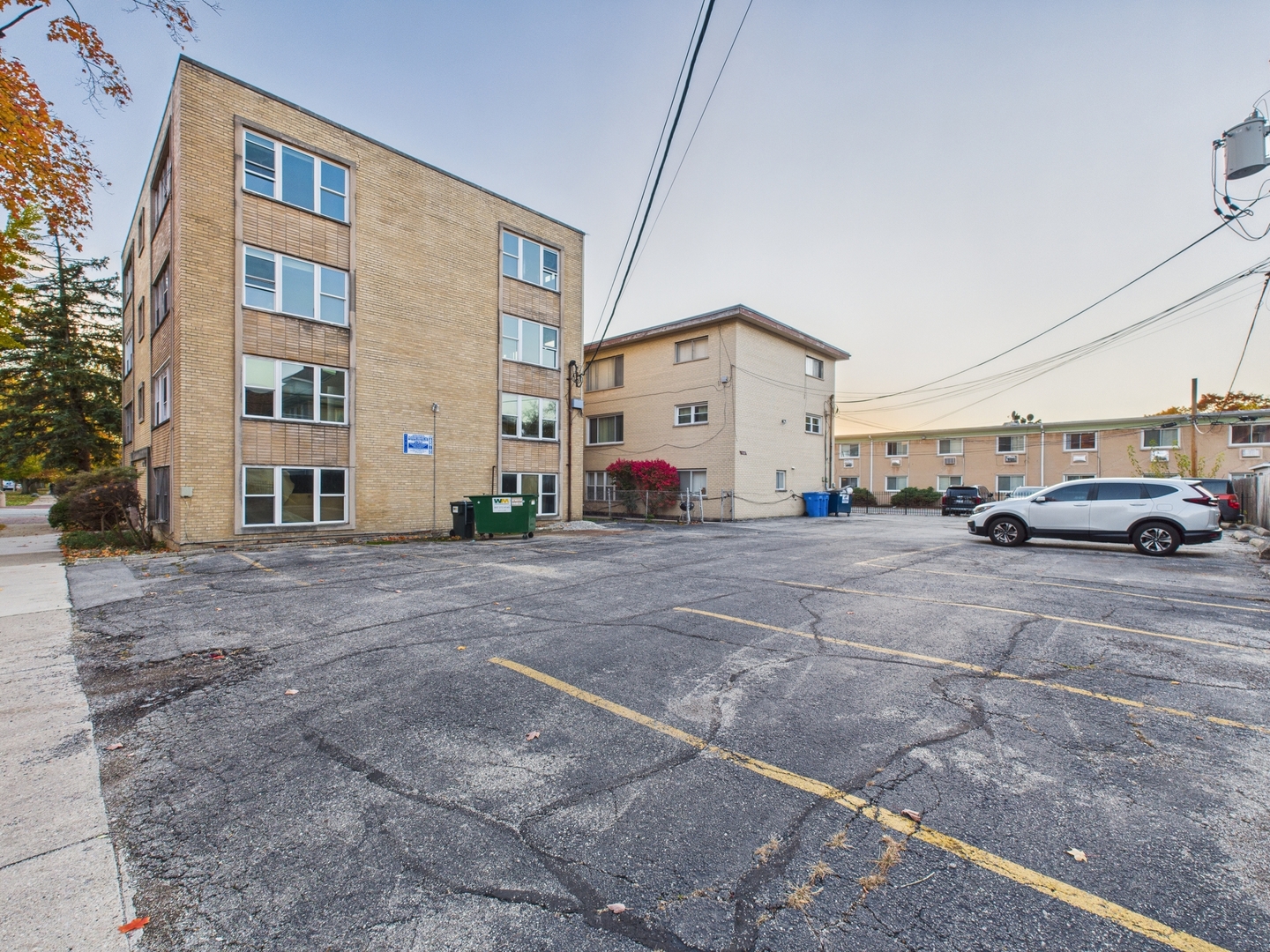 300 Chicago Avenue 4n Property Photo 4