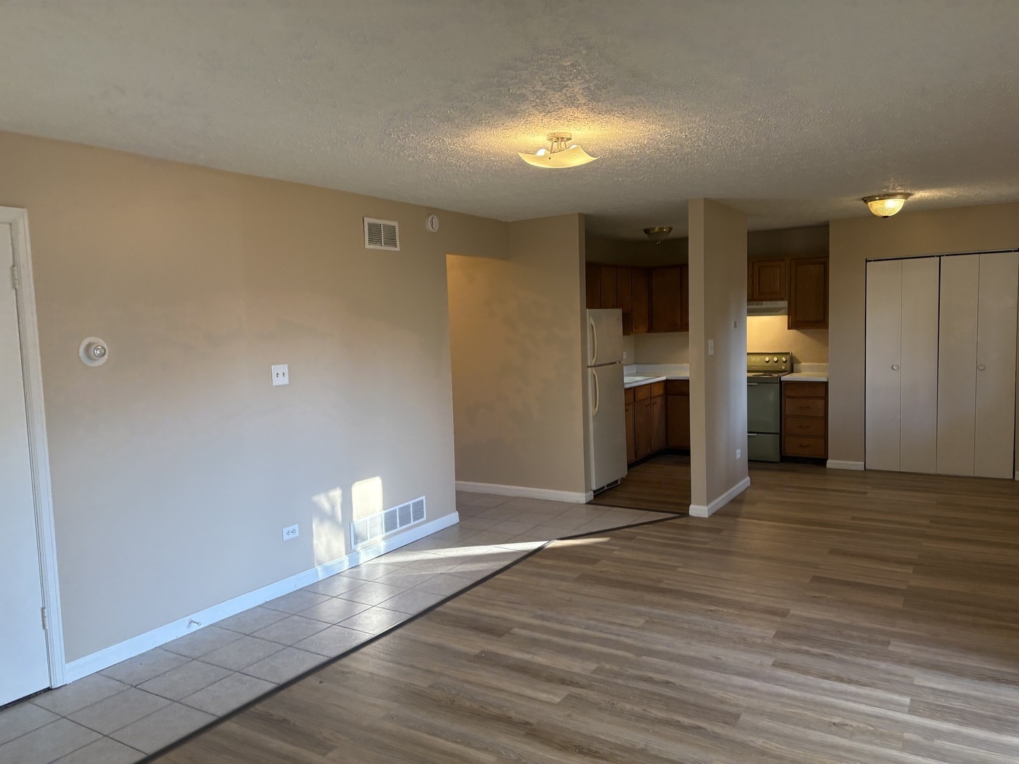 1119 S Curtis Avenue A-1 Property Photo 4