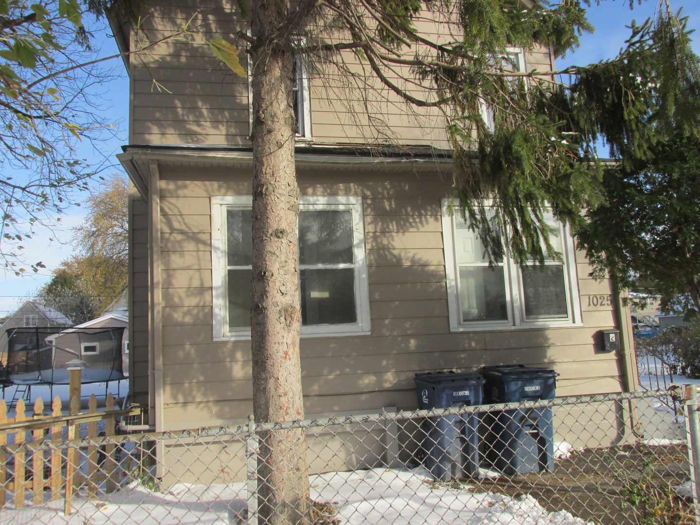 12515823 Property Photo 1