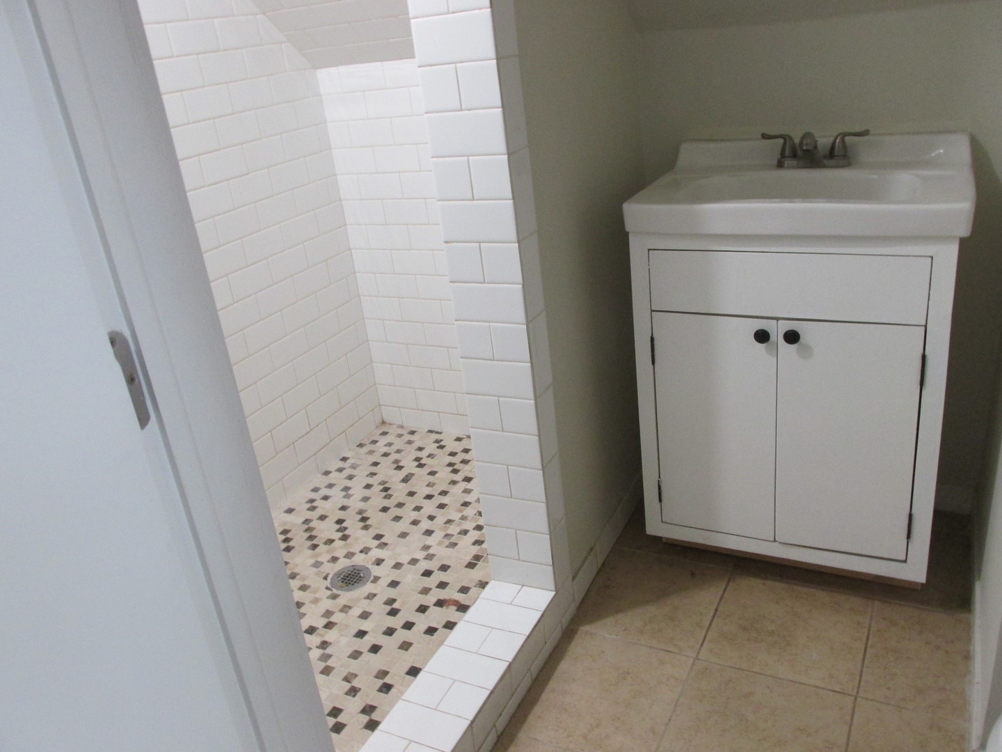 12515823 Property Photo 15