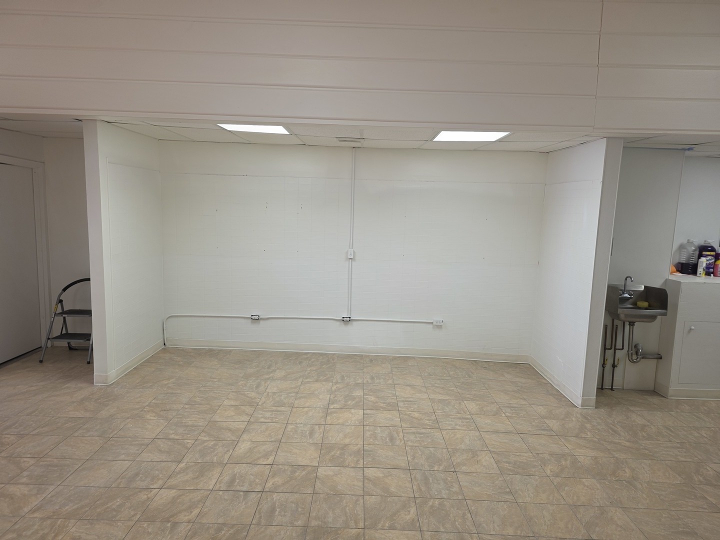 2918 W 63rd Street Property Photo 5