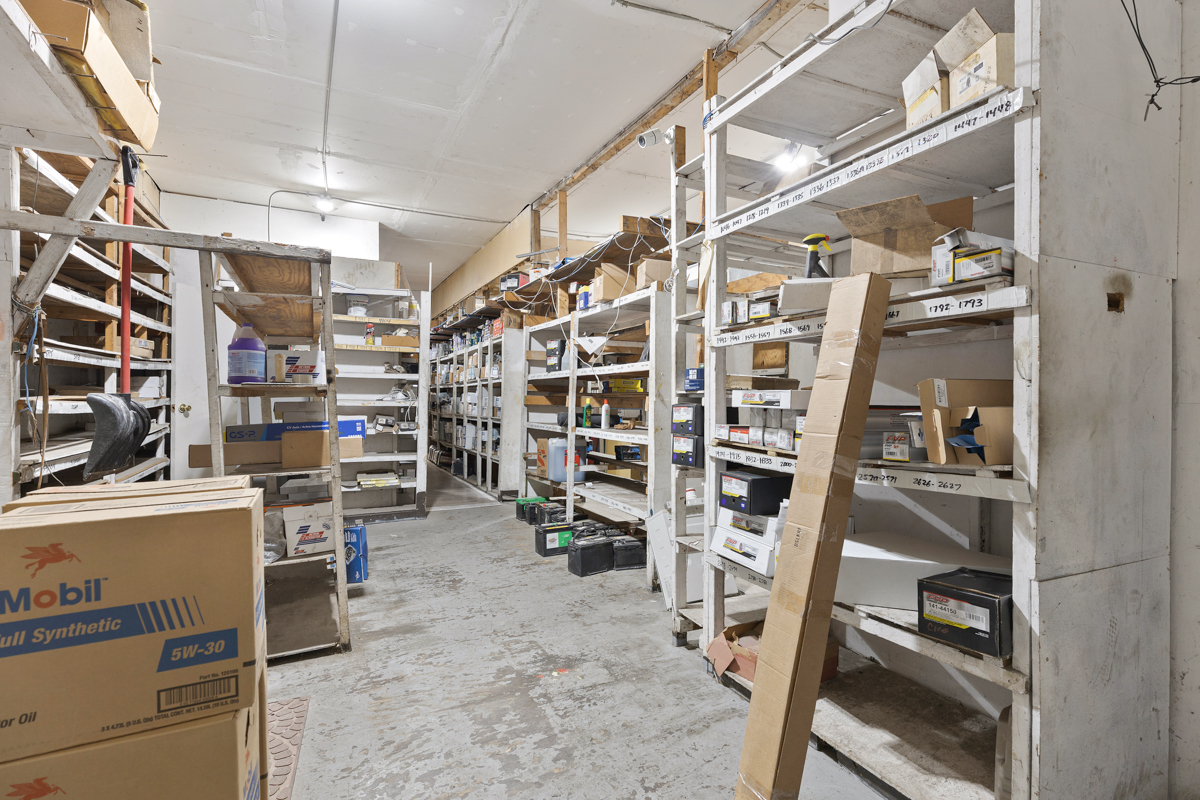 3000 W Diversey Avenue Property Photo 11