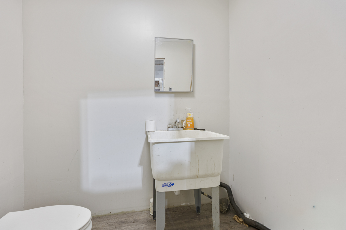 3000 W Diversey Avenue Property Photo 14