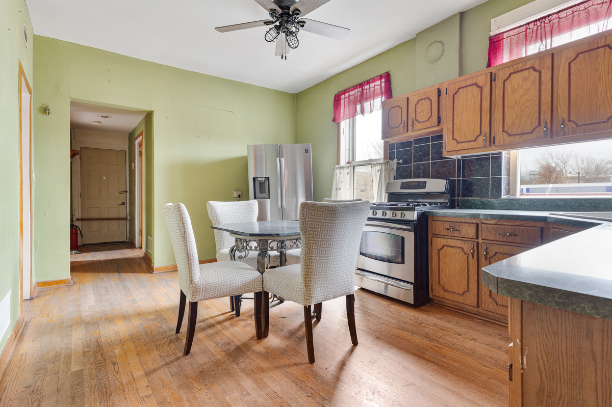 3000 W Diversey Avenue Property Photo 15